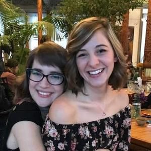 Meet your Posher, Michaela